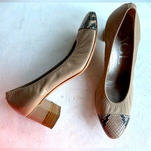 AGL reptile cap toe block heel soft leather ballerina style heels 38.5